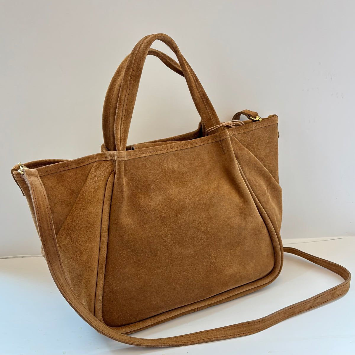 Vittoria Tote Carmel Italian Suede