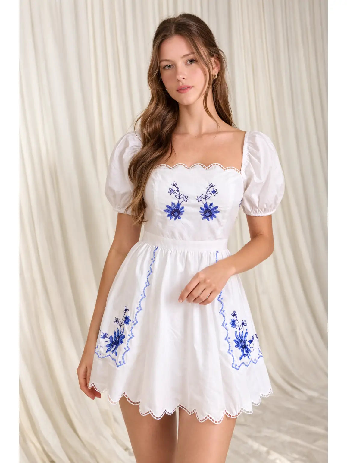 Women's White Embroidered Scallop Mini Dress