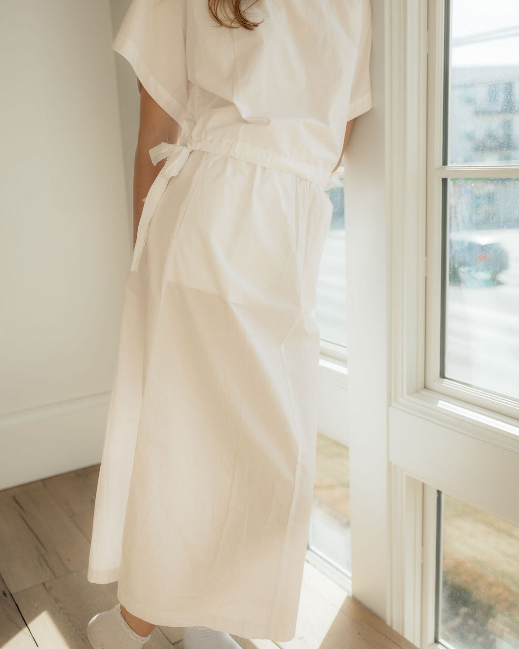 Women's White Drawstring Waist Midi Skirt